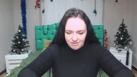 IsabelBlackberry online show from 01.10.25