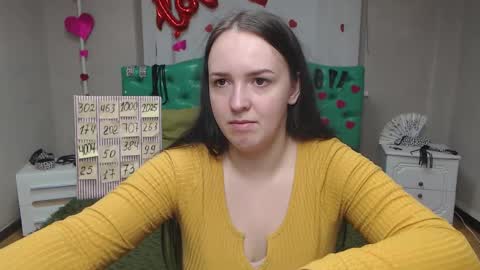 IsabelBlackberry online show from 10.08.25