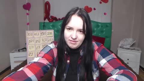 IsabelBlackberry online show from 02.18.26