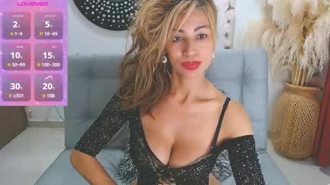 Isabel online show from 01.04.25