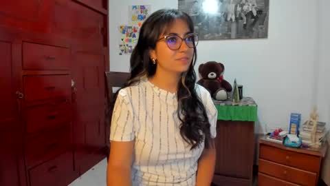 Isabella22 1 online show from 01.08.25