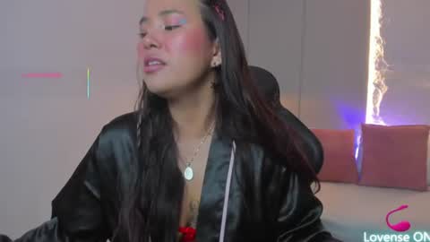 Snapshot of isabella_florez22 chatting on 07.15.26 Isabel florez online show from 07.15.26