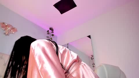   online show from 01.30.25