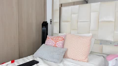 isabella_gomez11 online show from 02.13.25