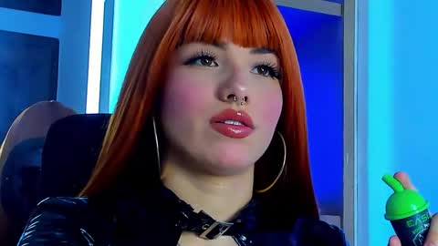 ISABELLA online show from 04.30.26