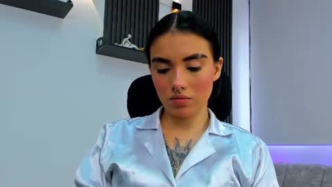 ISABELLA online show from 07.27.26