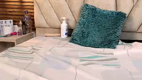 Snapshot of isabella_luxet chatting on 06.10.26 isabella_luxet online show from 06.10.26