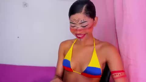 Snapshot of isabella_sex18 chatting on 10.24.25 isabella online show from 10.24.25