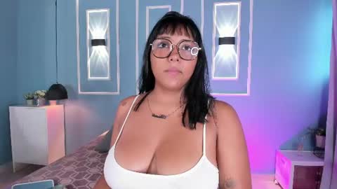 Snapshot of isabella_zc chatting on 07.30.26 isabella zc online show from 07.30.26