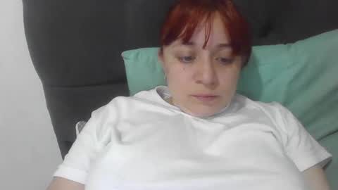 isabellaa_hills_ online show from 11.28.25