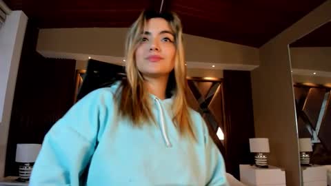 Isabella  Everyday From 0530 to 1430 Col Time online show from 02.21.26