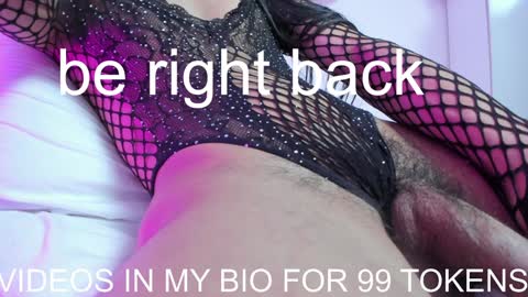 Snapshot of isabellabis chatting on 12.02.24 Bella B -JOIN FREE online show from 12.02.24