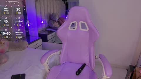    v online show from 01.19.25