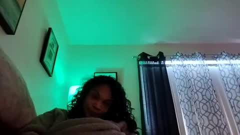 Isabella online show from 12.07.24