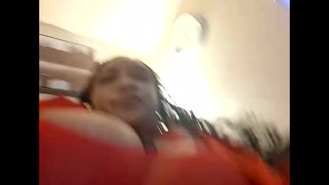 Isabella online show from 10.16.25