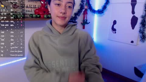 Snapshot of isabellakoff chatting on 12.23.24 Tati - online show from 12.23.24