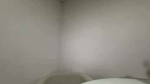 Isabella.. back again  online show from 02.20.26