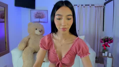 Snapshot of isabellalux_ chatting on 02.18.26 ISABELLA online show from 02.18.26