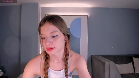 Snapshot of isabellamoretti1 chatting on 03.01.26 Isabella Moretti online show from 03.01.26