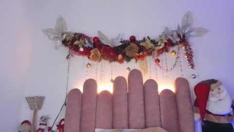  Martina  IG martissmith01 online show from 12.31.24