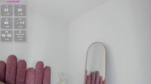  Martina  IG martissmith01 online show from 01.23.25