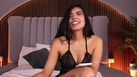 Snapshot of isabellax21 chatting on 05.24.26 Isa online show from 05.24.26