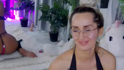 Snapshot of isabelleethan chatting on 07.04.26 IsabelleEthan online show from 07.04.26