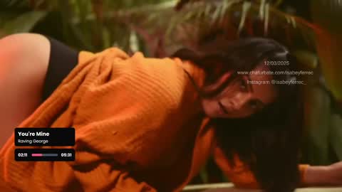 Snapshot of isabeyferrec chatting on 03.12.25 ISABEY online show from 03.12.25