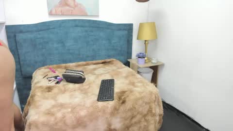 Snapshot of isadoravex chatting on 04.13.26 Isabel online show from 04.13.26