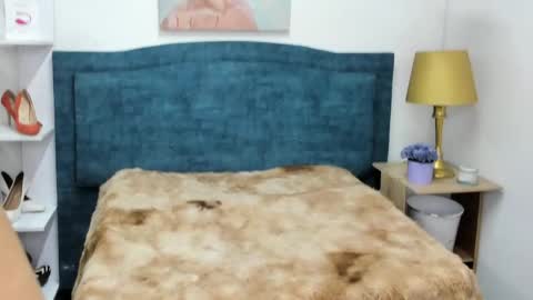 Snapshot of isadoravex chatting on 04.15.26 Isabel online show from 04.15.26