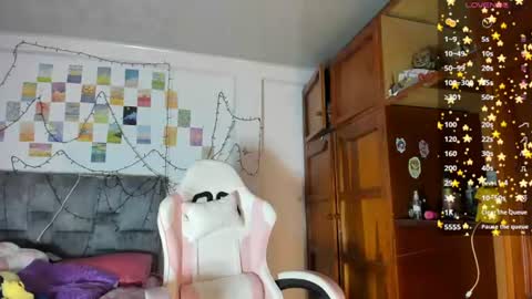 Snapshot of isangel_ chatting on 06.23.26 Isabela online show from 06.23.26