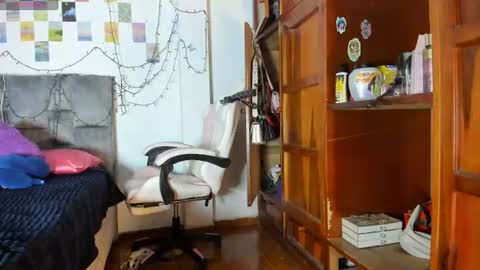 Snapshot of isangel_ chatting on 07.07.26 Isabela online show from 07.07.26