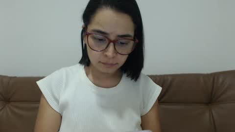 Emma online show from 10.30.25