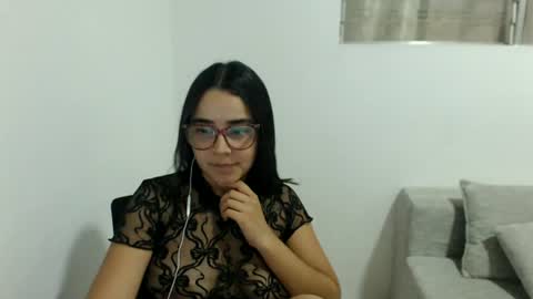 Snapshot of isemma chatting on 06.23.26 Emma online show from 06.23.26