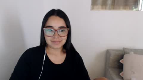 Snapshot of isemma chatting on 06.23.26 Emma online show from 06.23.26