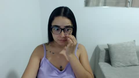 Snapshot of isemma chatting on 07.15.26 Emma online show from 07.15.26