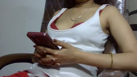 Snapshot of ishika_ishu chatting on 02.21.26 ishika_ishu online show from 02.21.26