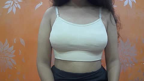 ishika_singh_ online show from 10.11.25