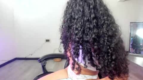 isis_black_ online show from 04.09.26