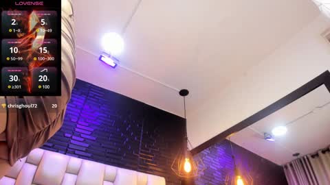 Snapshot of isisblakee chatting on 12.19.24 Isis online show from 12.19.24