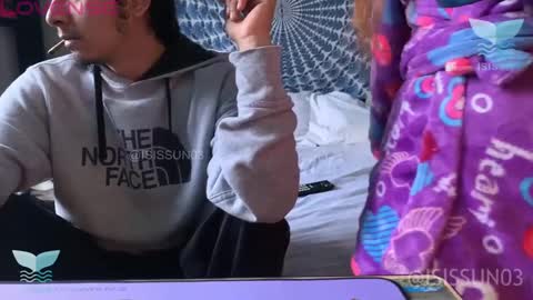 Isis SUN online show from 10.06.25