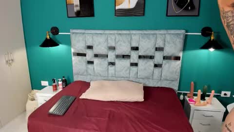 Snapshot of iskracanela chatting on 01.15.26 iskracanela online show from 01.15.26