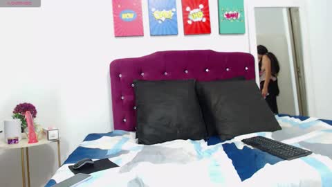 isla_rosess online show from 10.04.25