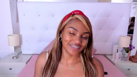 Vanessa online show from 11.19.25