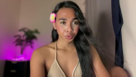 Snapshot of island_girlxxx chatting on 07.13.26 Alona online show from 07.13.26