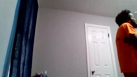 Snapshot of islandmaker chatting on 02.06.26 islandmaker online show from 02.06.26