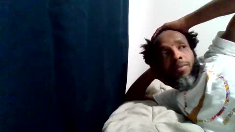 Snapshot of islandmaker chatting on 02.12.26 islandmaker online show from 02.12.26