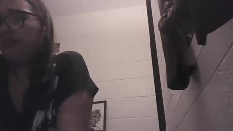 Snapshot of islandmilf777 chatting on 01.18.25 BiancaRose online show from 01.18.25