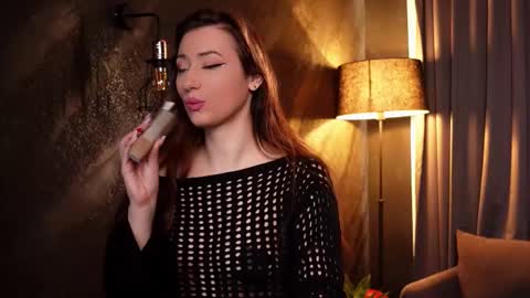 IsoldeBliss online show from 02.23.25