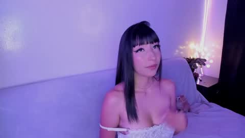 Snapshot of issaandneron_ chatting on 05.26.26 Issa and Neron online show from 05.26.26